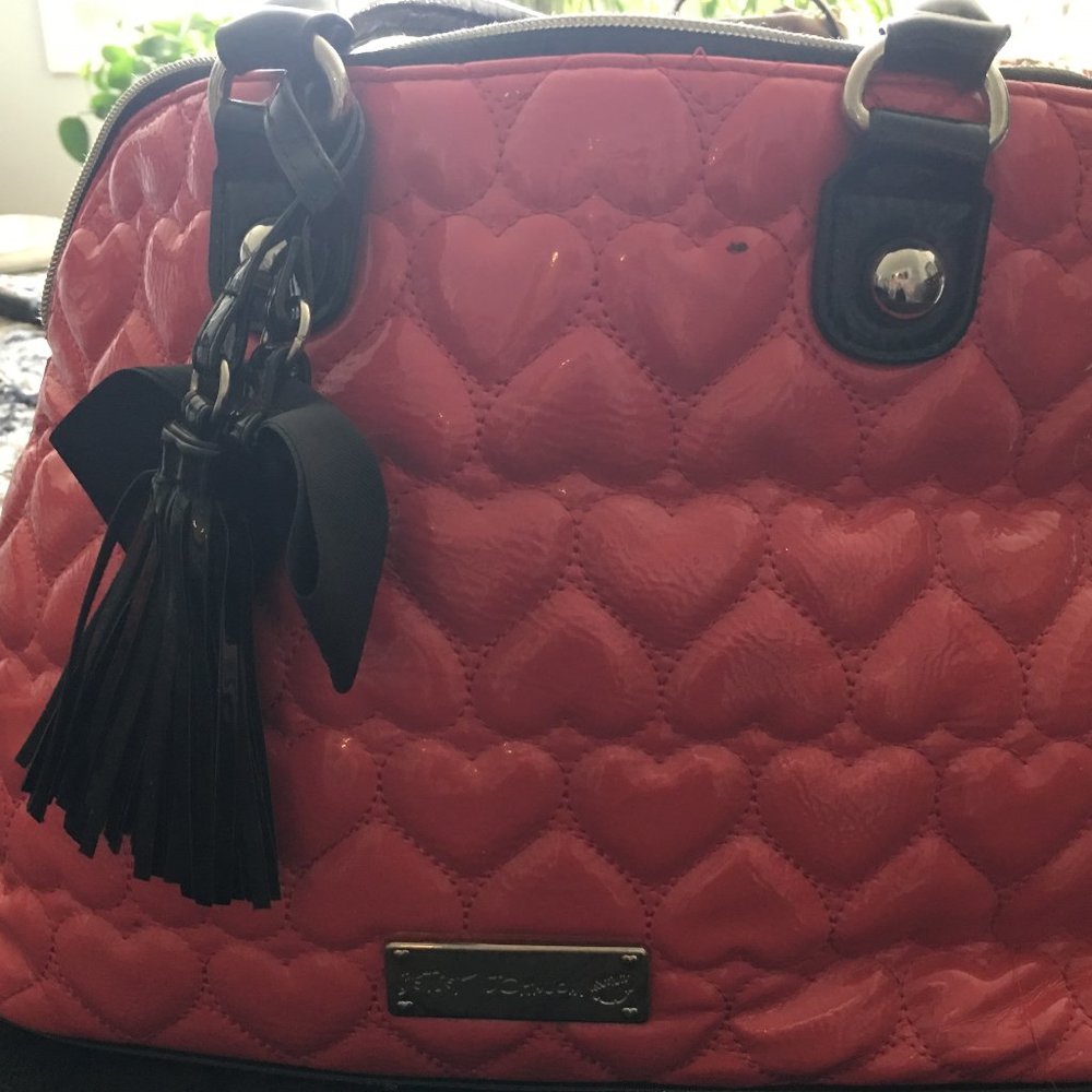 BETSEY JOHNSON FUSCIA BAG-LIKE NEW